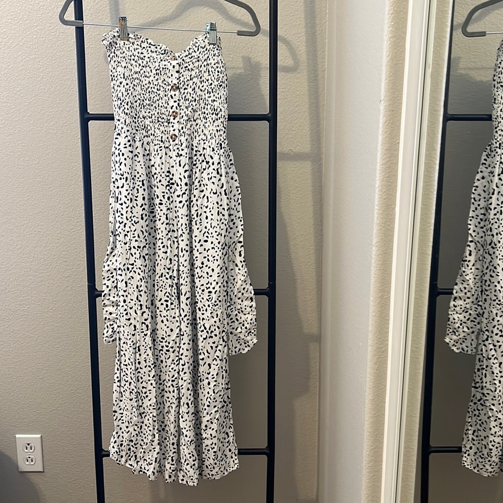 Summer romper black and white strapless wide leg with pockets